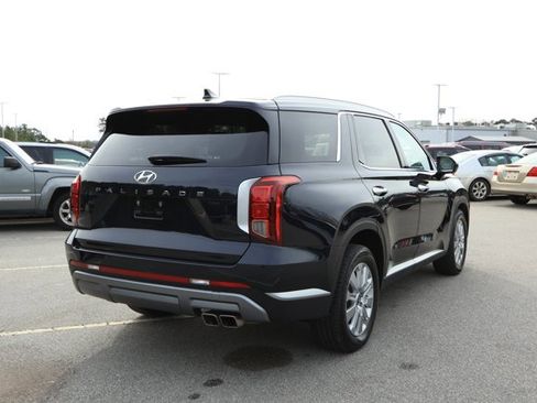 Used 2024 Hyundai Palisade SEL image 11