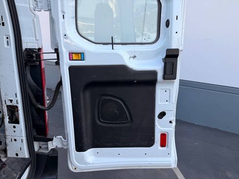 Used 2019 Ford Transit 250 130 Low Roof w/ Exterior Upgrade Package RWD image 23