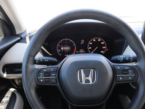 Used 2023 Honda HR-V LX image 18