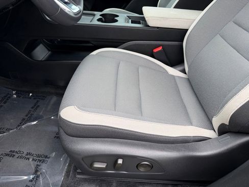 Used 2024 Honda Prologue EX image 36