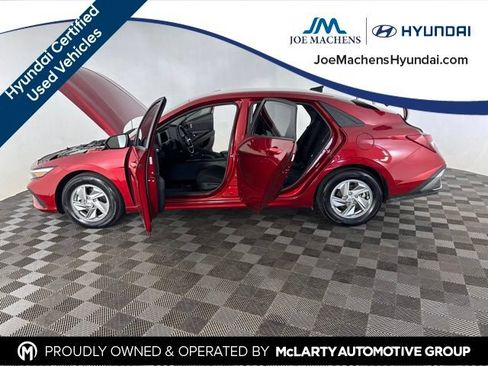 Used 2026 Hyundai Elantra SE FWD image 10