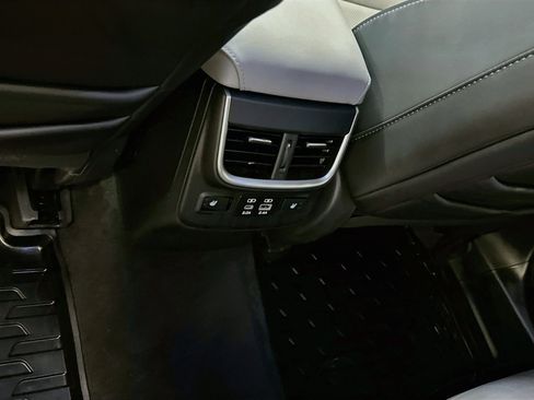 Used 2024 Subaru Outback Limited XT AWD/4WD image 29