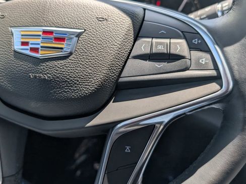 Used 2017 Cadillac XT5 Luxury w/ Driver Awareness Package FWD image 24