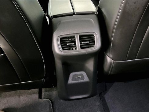 Used 2024 Buick Envision Sport Touring image 10