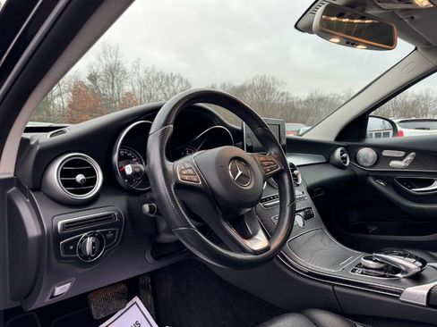 Used 2015 Mercedes-Benz C 300 4dr Sdn C 300 4MATIC image 14
