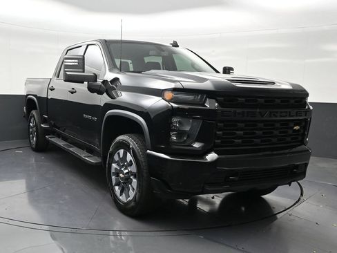 Used 2021 Chevrolet Silverado 2500 Custom w/ Custom Value Package AWD/4WD image 7