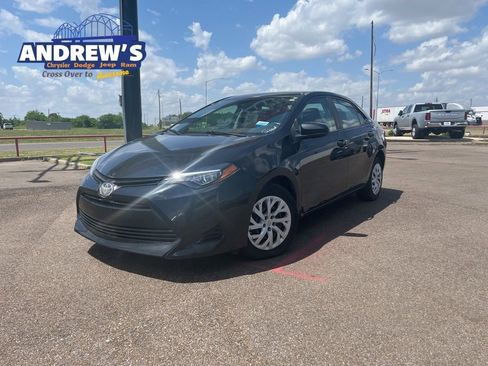 Used 2019 Toyota Corolla LE FWD image 1