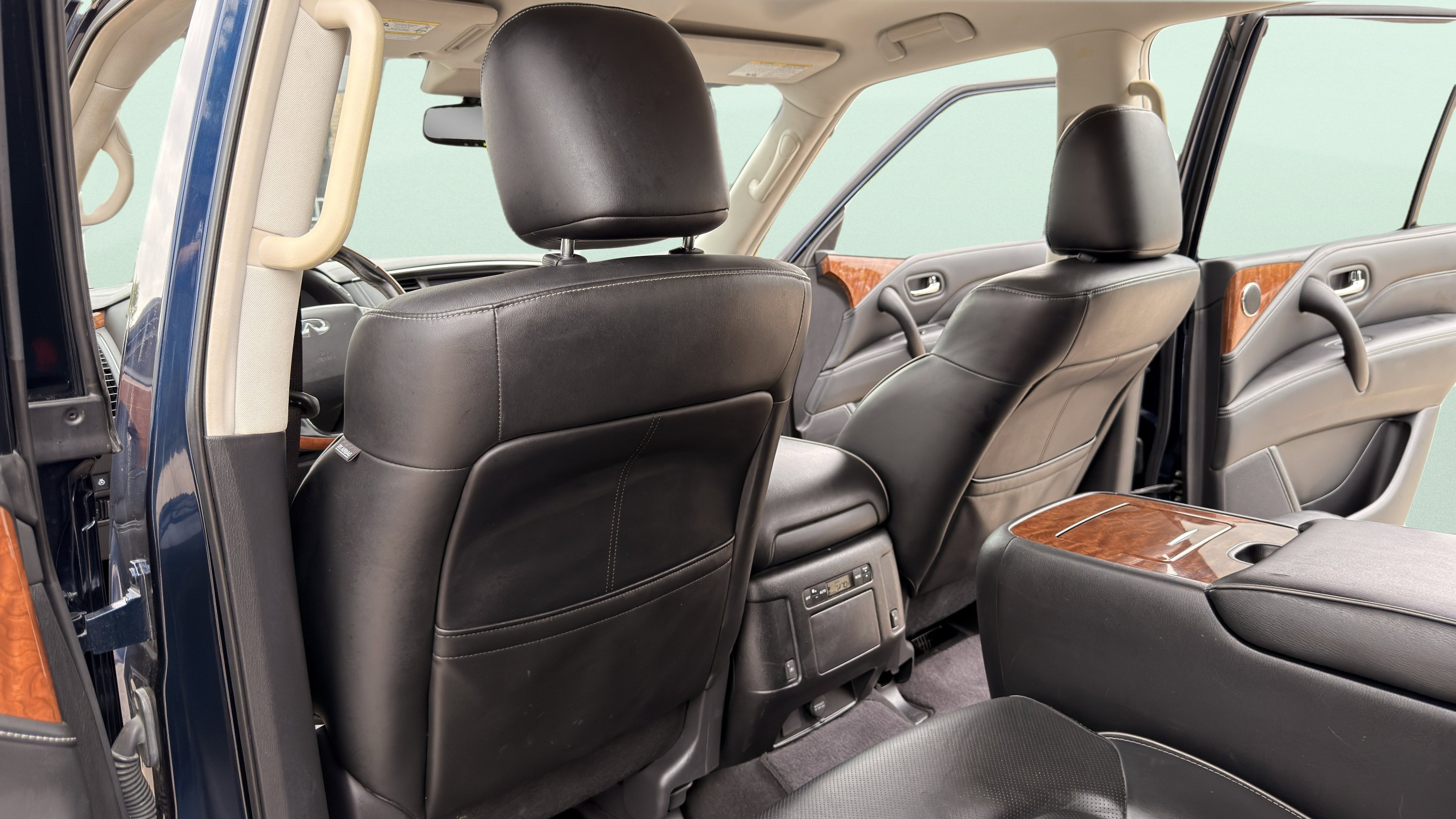 Used 2019 INFINITI QX80 Luxe RWD image 24