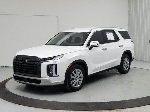 Used 2024 Hyundai Palisade SEL AWD/4WD image 3