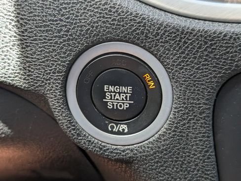 Used 2022 Dodge Charger Scat Pack RWD image 16