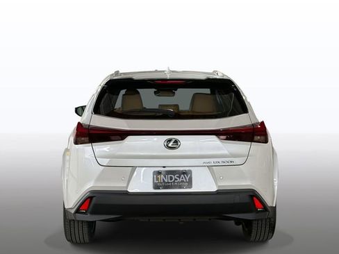 New 2025 Lexus UX 300h AWD image 10
