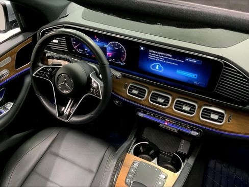 Used 2025 Mercedes-Benz GLE 350 4MATIC image 34