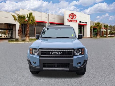 Used 2024 Toyota Land Cruiser image 10