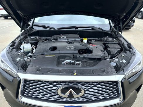Certified 2025 INFINITI QX50 Pure image 24