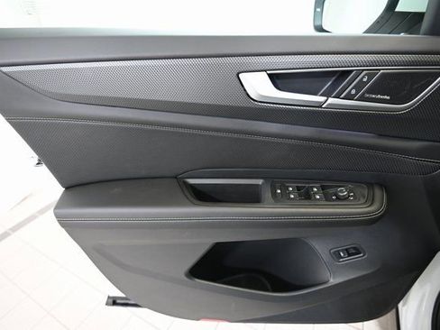 New 2026 Volkswagen Atlas Cross Sport SEL Premium R-Line AWD/4WD image 23