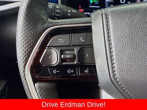 Used 2023 Toyota Tundra Platinum AWD/4WD image 13