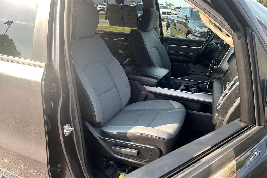 Used 2020 RAM 1500 Big Horn AWD/4WD image 7