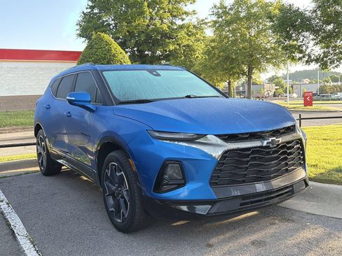Used 2021 Chevrolet Blazer RS w/ Enhanced Convenience Package FWD image 3