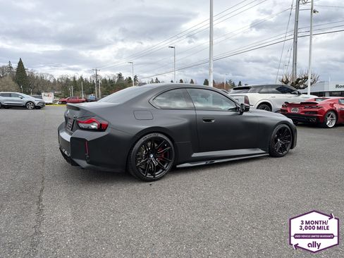 Used 2024 BMW M2 w/ Lighting Package image 6