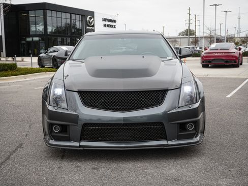 Used 2011 Cadillac CTS V image 3