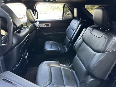 Used 2020 Ford Explorer ST w/ ST Street Pack AWD/4WD image 17