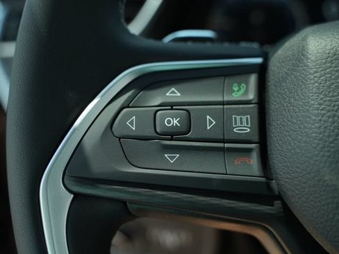 New 2026 Jeep Grand Cherokee L Laredo w/ MOPAR Finishing Package AWD/4WD image 33
