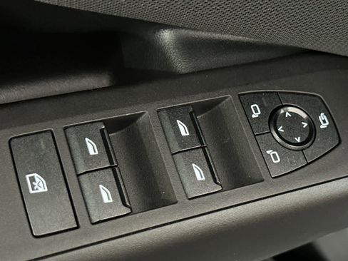 Used 2025 BMW X3 xDrive30i w/ Premium Package image 13