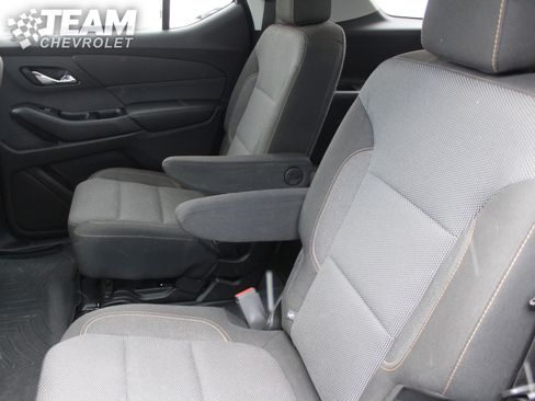 Used 2019 Chevrolet Traverse LT w/ LPO, Floor Liner Package image 22