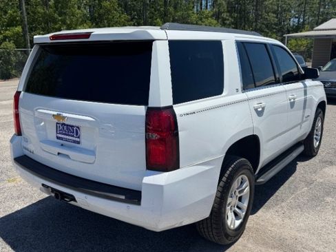 Used 2017 Chevrolet Tahoe LT w/ Luxury Package RWD image 13