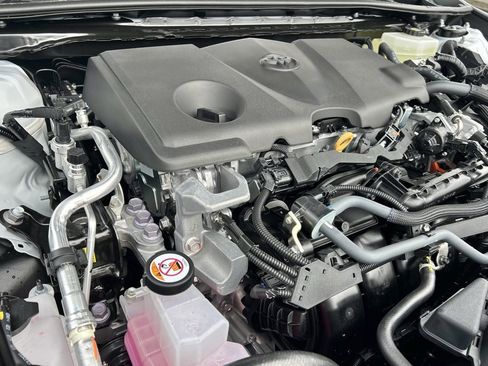 New 2026 Toyota Camry SE Nightshade image 23