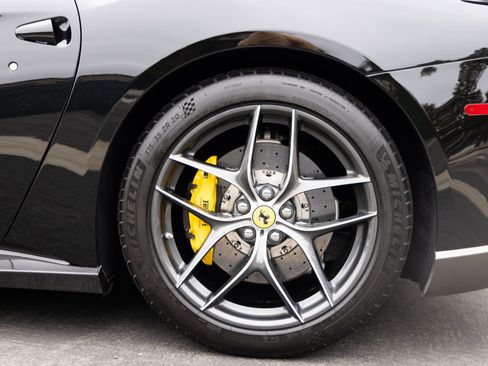 Used 2014 Ferrari F12 Berlinetta image 52