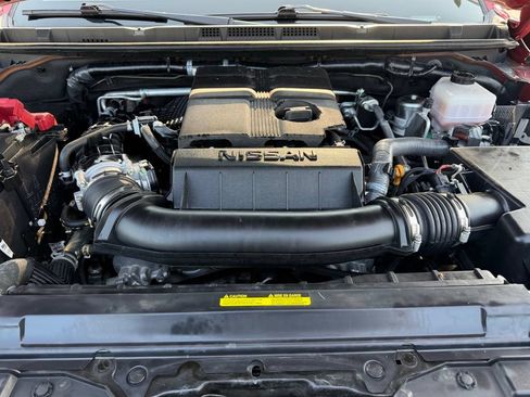 Used 2024 Nissan Frontier SV w/ SV Convenience Package RWD image 8