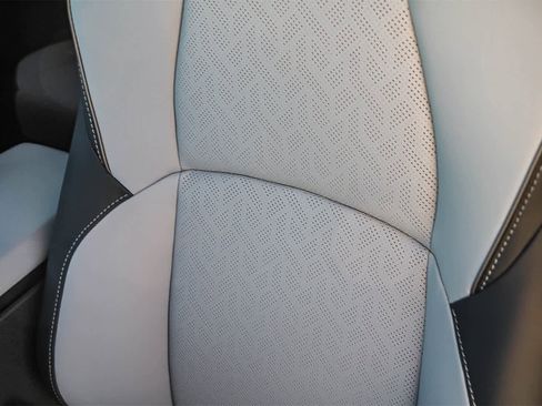 New 2026 Subaru Solterra Limited image 24