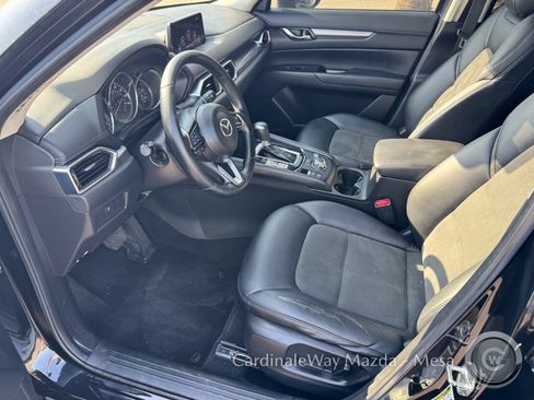 Used 2017 MAZDA CX-5 Touring FWD image 11