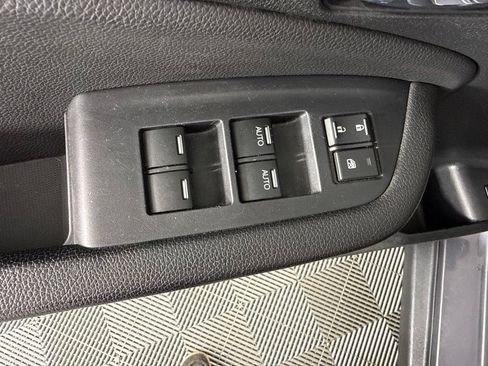Used 2017 Honda Ridgeline RTL image 12