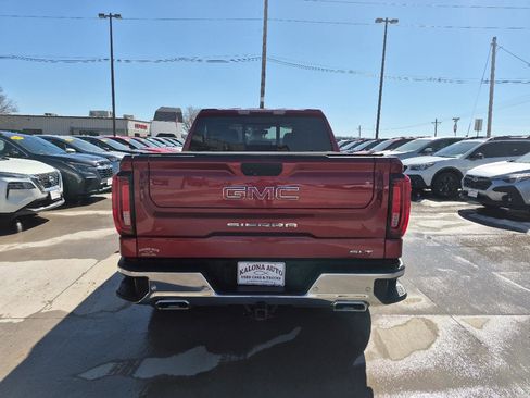 Used 2021 GMC Sierra 1500 SLT w/ SLT Premium Package image 6