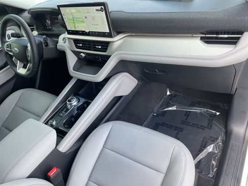 New 2026 Ford Explorer Active w/ Active Comfort Package AWD/4WD image 11