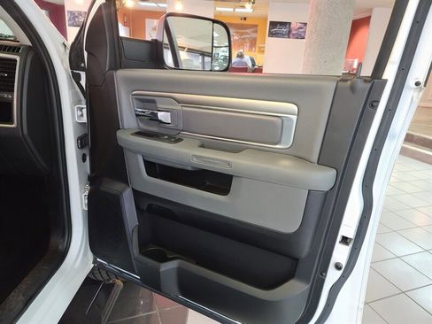 Used 2016 RAM 1500 Classic SLT w/ Trailer & Traction Group image 14