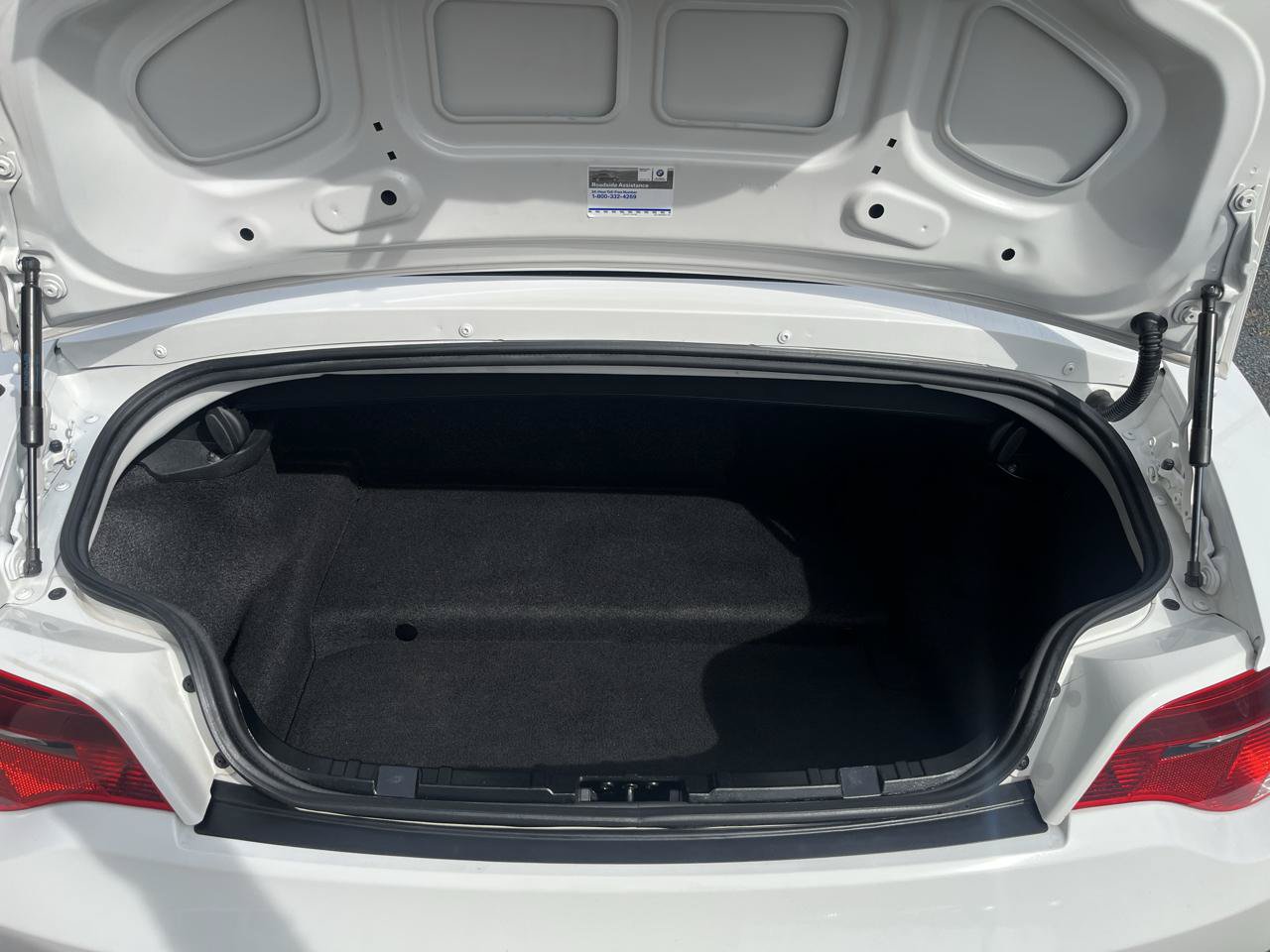 Used 2008 BMW Z4 3.0i RWD image 7