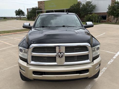 Used 2014 RAM 2500 Longhorn w/ Convenience Group AWD/4WD image 9