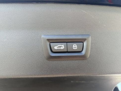 Used 2025 BMW X4 M40i AWD/4WD image 23