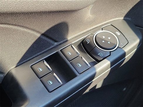 Used 2023 Ford Escape ST-Line image 15