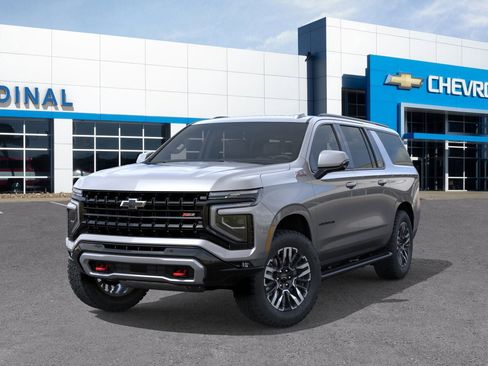 New 2026 Chevrolet Suburban Z71 w/ Comfort Package image 6