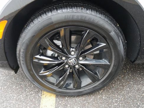 Used 2024 Buick Envista Sport Touring w/ Convenience I Package image 32