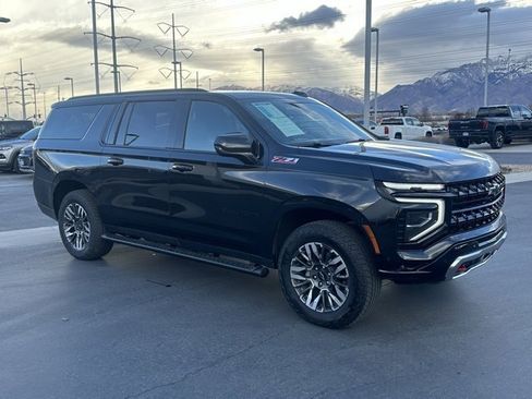 Certified 2025 Chevrolet Suburban Z71 image 28