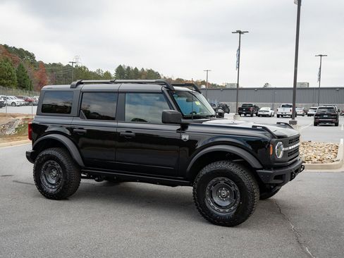 New 2025 Ford Bronco Big Bend w/ Black Diamond Package image 12
