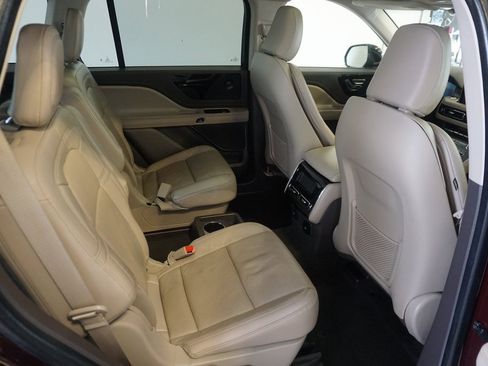 Used 2022 Lincoln Aviator Reserve w/ Equipment Group 201A image 24