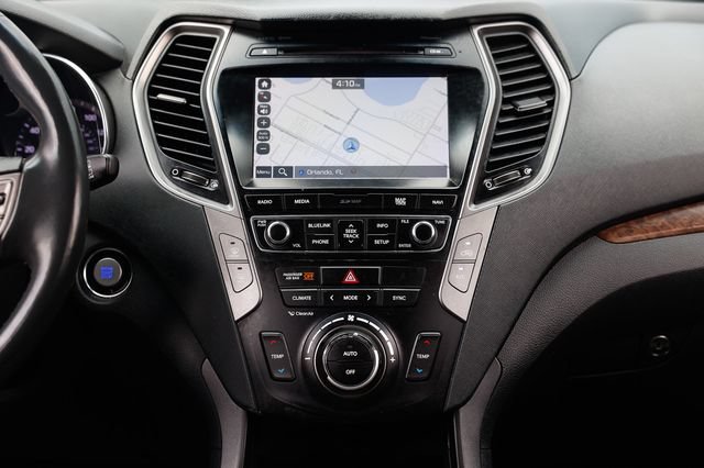 Used 2018 Hyundai Santa Fe Sport w/ 2.0T Ultimate Tech Package 05 AWD/4WD image 39