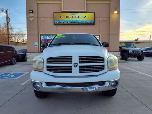 Used 2006 Dodge Ram 1500 Truck SLT w/ TRX4 Group AWD/4WD image 9