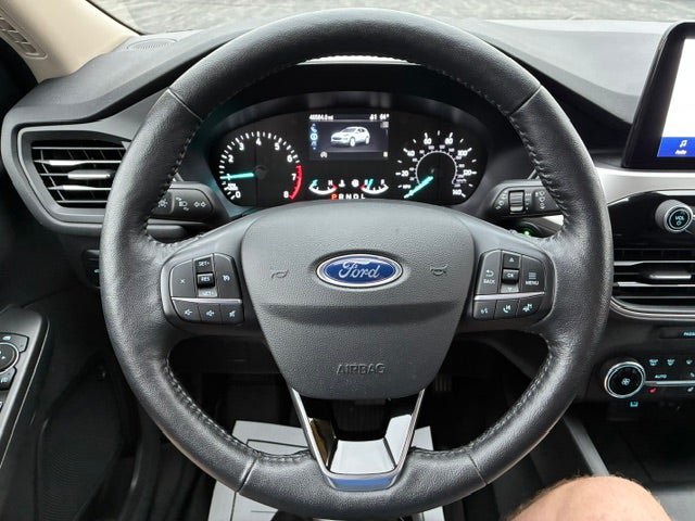Used 2020 Ford Escape SEL FWD image 19